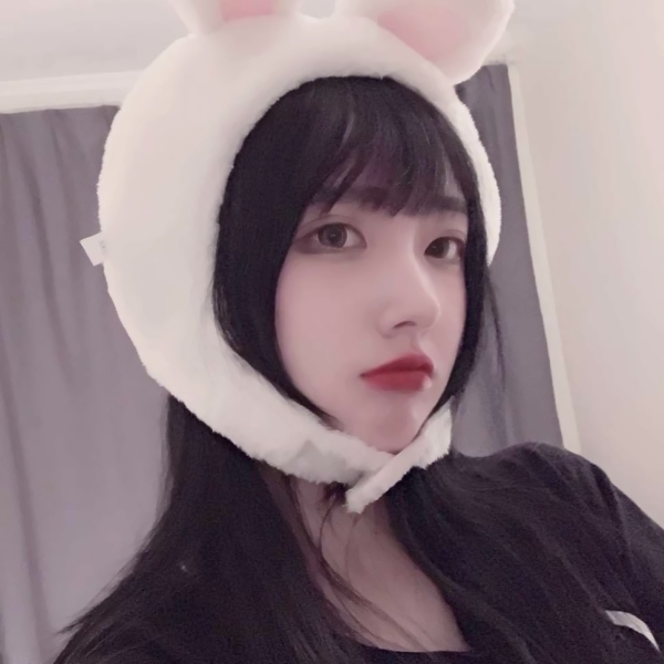 32张好看的现实长发御姐头像 适合玩网用的优质女生头像