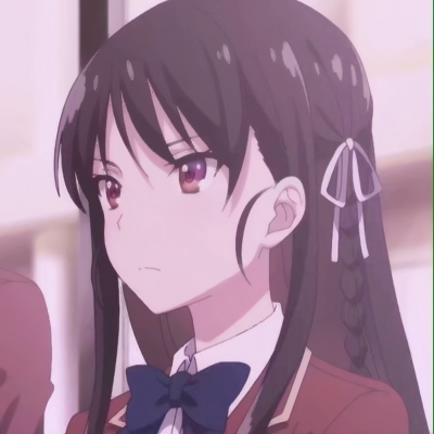 32张动漫女生伤感流泪头像 高清忧郁氛围感拉满