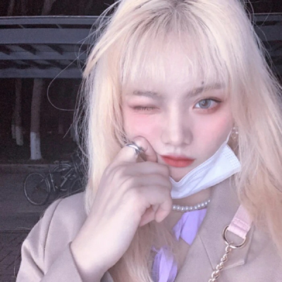 一眼心动的真人女生头像 10张合集