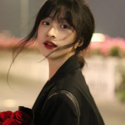 超飒女生头像合集！13张高清图直接存