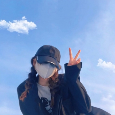 12张氛围感拉满的不露脸活泼女生头像来啦