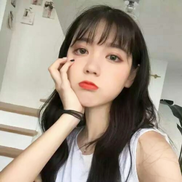 快手女生清晰头像合集 34张草莓系小仙女风格头像