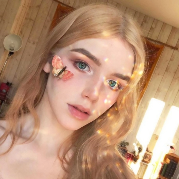 18张超仙欧美小姐姐头像 高清好看直接存