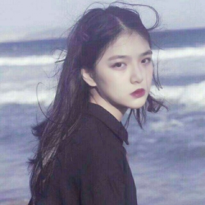 9张霸气冷感女生微信头像 高清无水印直接用