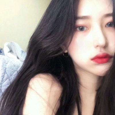 15张高清真实御姐风女生头像合集