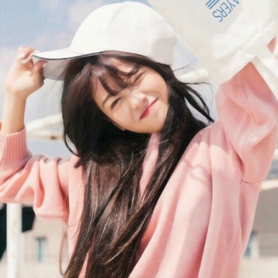 26张高清小清新女生微信头像 氛围感拉满