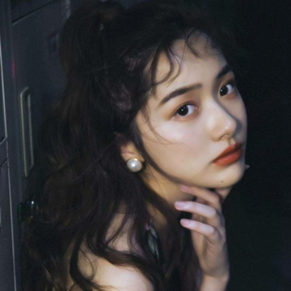 36张高清原宿风女生潮流头像合集