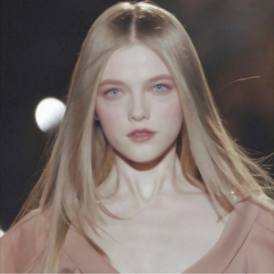 女生ins欧美风高清头像合集 18张好看的ins欧美女生头像