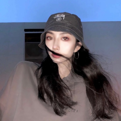 微信女生头像高冷气质 颜值女神自带的清冷感太绝了