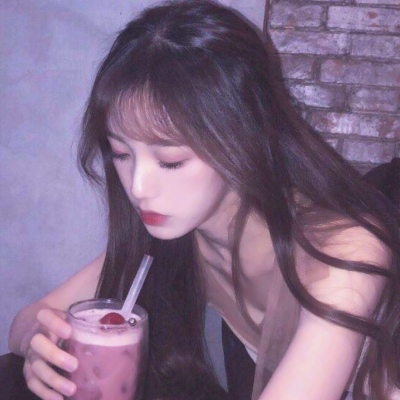 15张当下最火爆款女生头像！高清又好看的潮流女头合集