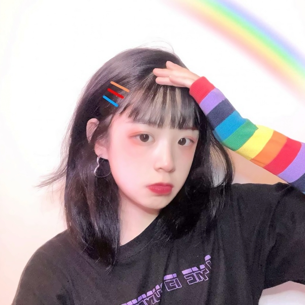 28张超高清真人可爱闺蜜头像 好看又治愈的女生头像合集