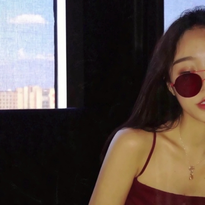 13张ins原宿风女生高清头像合集