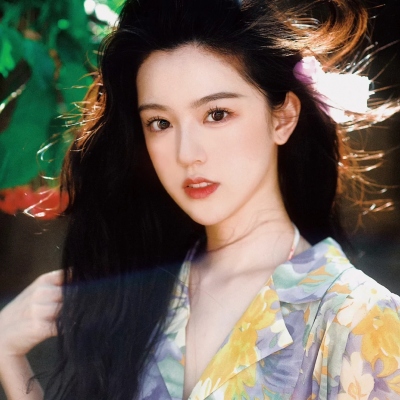 清新自然干净款女生微信头像上新啦，共20张