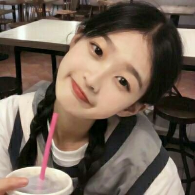 17张高清清新自然款女生QQ头像，氛围感拉满