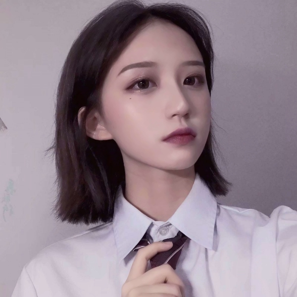 16张高清时髦高冷女生头像 自带氛围感的气质款头像合集