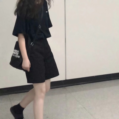 高清不露脸女生半身部位头像 共10张