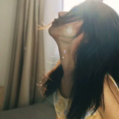 夏日氛围感拉满！6张精致日常女生真人头像合集