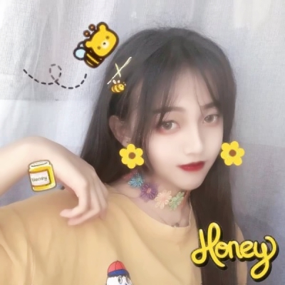 女生微信正脸头像合集！31张高清个性正脸照直接用