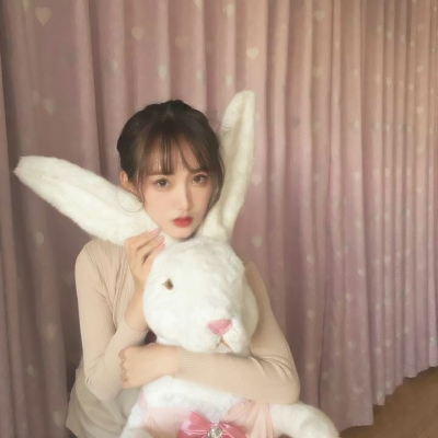 22张高清好看的个性女生微信头像合集
