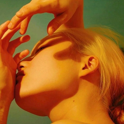 10张超好看的欧美女生脸部头像分享