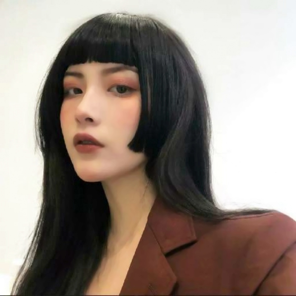 女生欧美风暗黑系高清头像 超拽很酷的暗黑系网图欧美女头(14张)