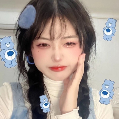 12张氛围感拉满的干净女生高级感头像