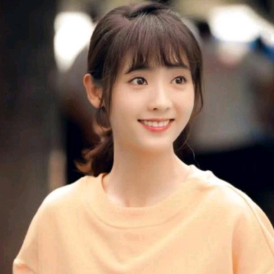 微博上超火的甜美真人女生头像合集，一共11张