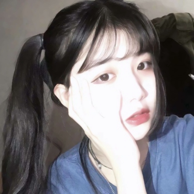 QQ优质玩网女生头像（24张）