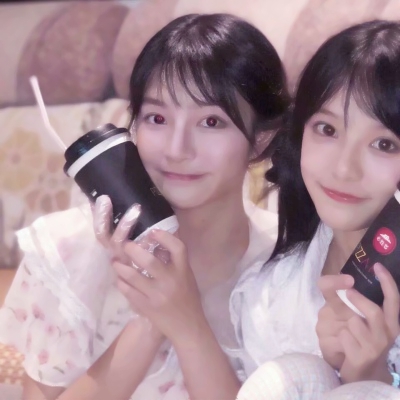 18张高清可爱双人闺蜜同框头像合集