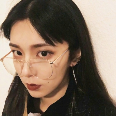 35张4K超清女生头像合集