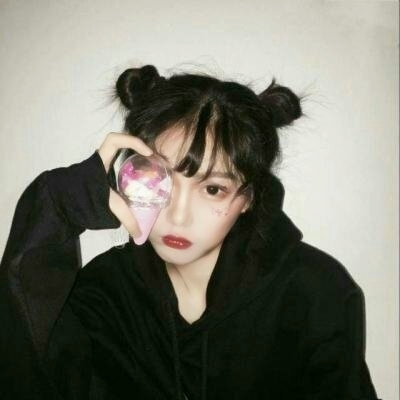 16张高清好看的小姐姐网图头像合集