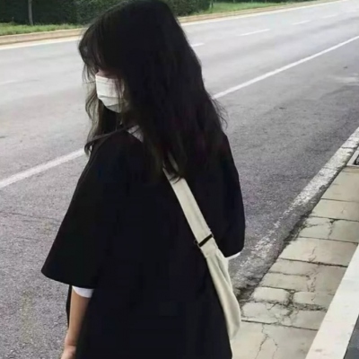 超火的QQ女生高清头像合集（10张）