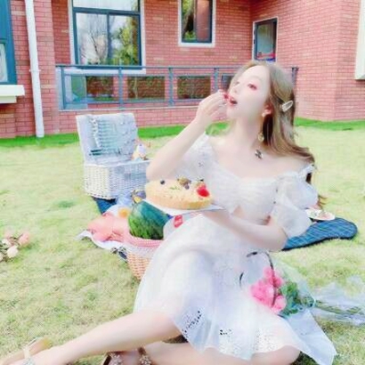 13张高清小清新文艺女生头像 快来挑合适的