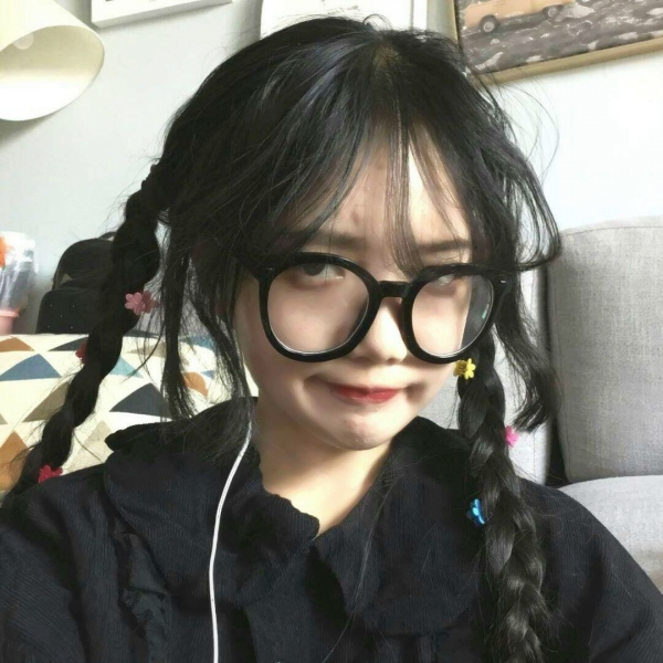 36张超清好看的女生时尚头像合集 直接当头像用超合适