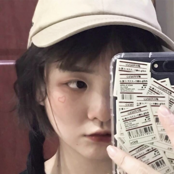 36张超清好看的女生时尚头像合集 直接当头像用超合适