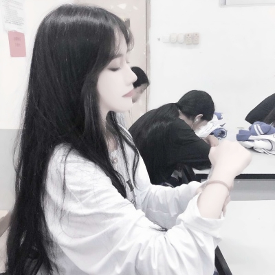 QQ少女头像合集，满满元气感的女生头像（17张）