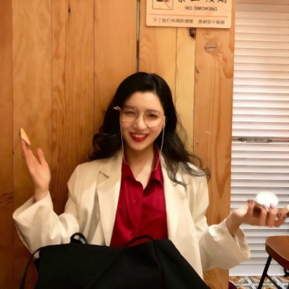 13张ins原宿风女生高清头像合集