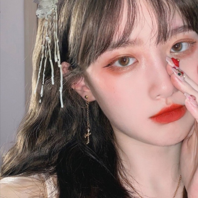 超火的ins风温柔干净女生头像，共19张可直接用