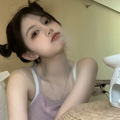 17张真实感拉满的女生真人头像合集