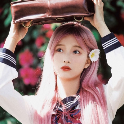 19张无水印真人神仙女生头像免费拿