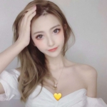 29张颜值在线的小姐姐微信头像 快来挑你喜欢的