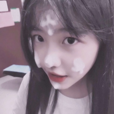32张清新脱俗女生微信头像合集 高清好看又百搭