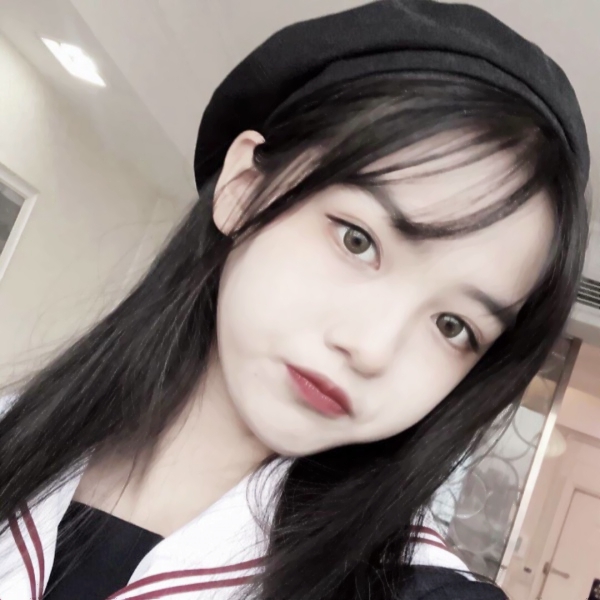 20张超清真人女生微信头像 直接就能用的真人女生头像合集