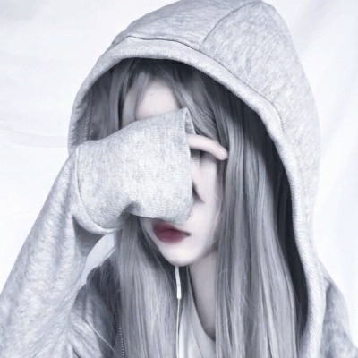 31张又酷又可爱的高清女生头像合集