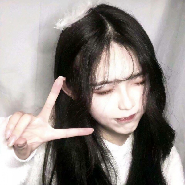 20张超清真人女生微信头像 直接就能用的真人女生头像合集