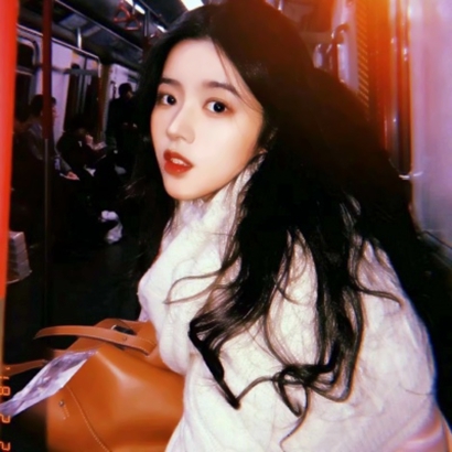 10张氛围感拉满！复古意境风女生QQ头像合集