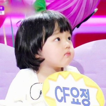 酷系女生头像来啦！32张高清个性酷酷的女生头像合集