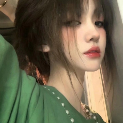 女生最新高清头像合集，一共14张