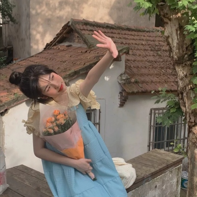 新版个性女生微信头像合集 共13张