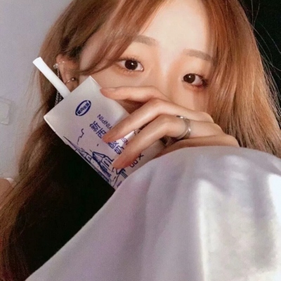 12张温柔干净的小众女生头像合集